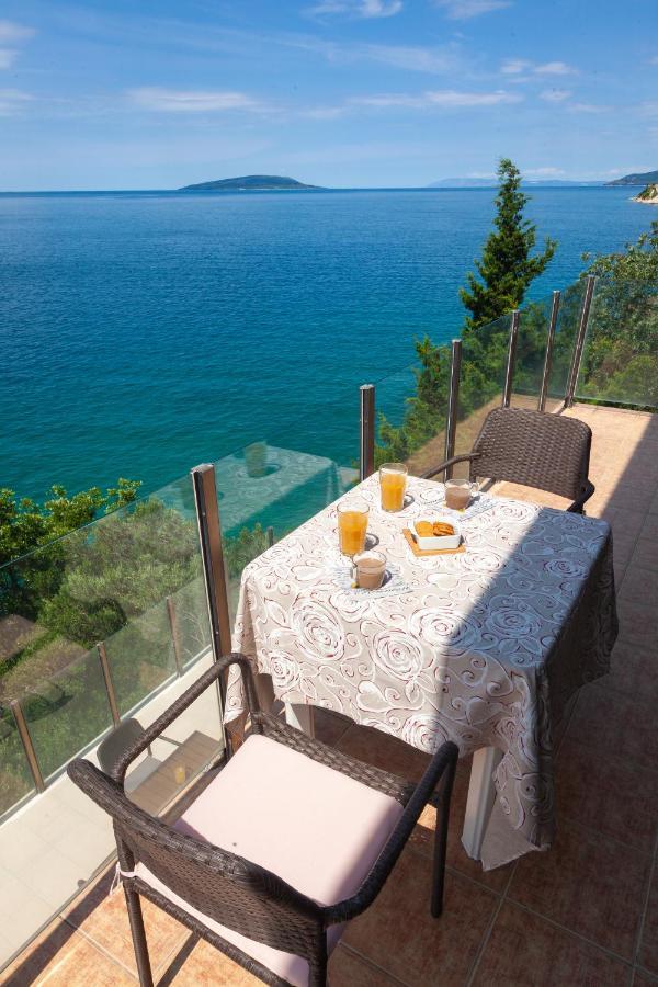Casa Del Sole Villa Gradac  Exteriör bild